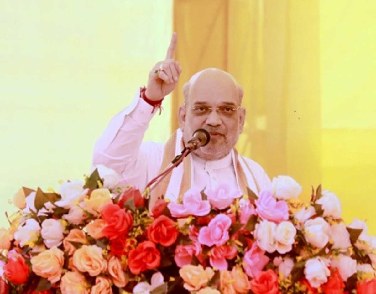 सरदार पटेल का अपमान करने वाली कांग्रेस आज उनका ही नाम लेकर लड़ रही चुनाव : अमित शाह